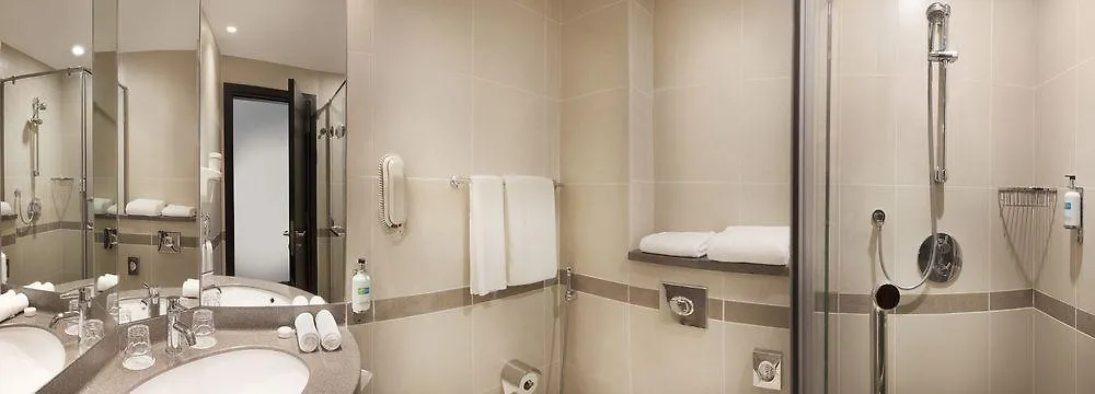 Holiday Inn Express Dubai Safa Park, An Ihg Hotel